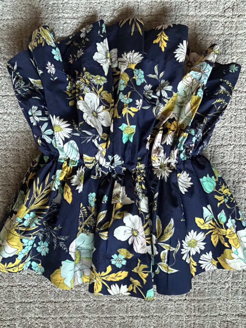 Anthropologie Ruffled Floral Strapless Tube Top XS in Good Condition